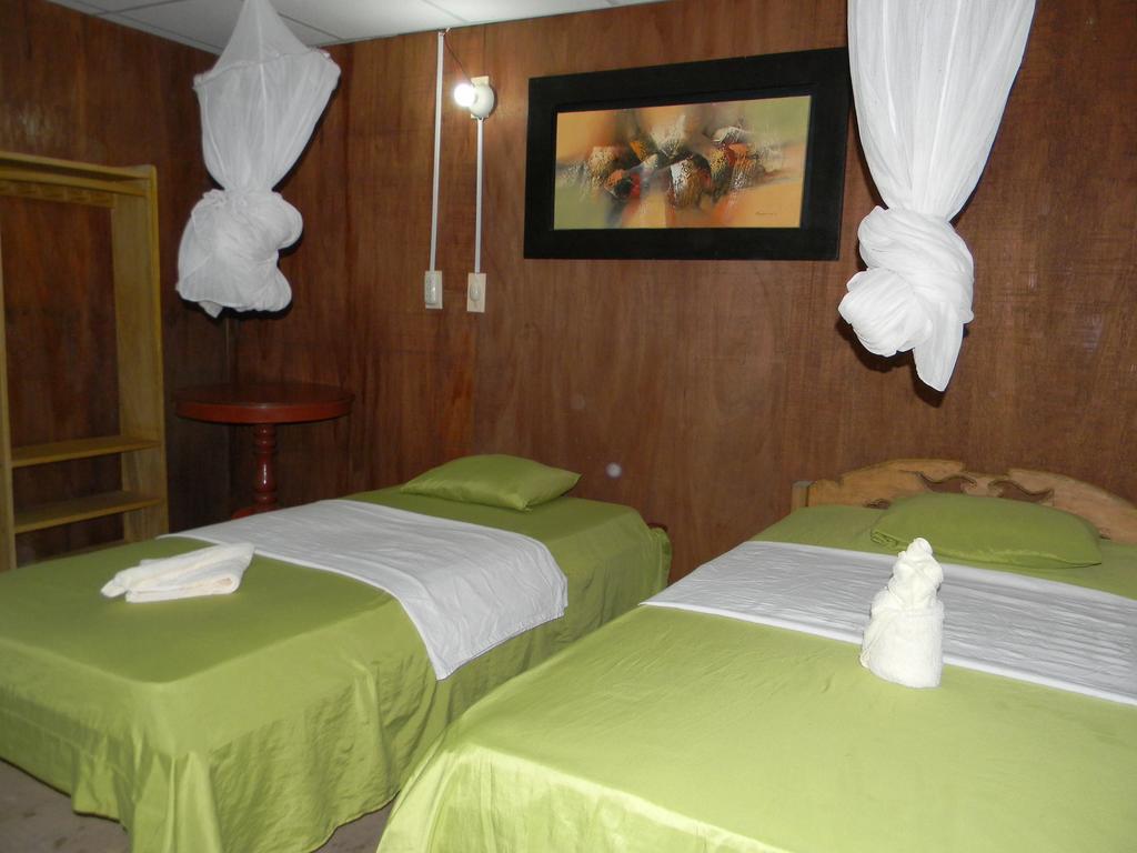 Jacamar Lodge Expeditions イキトス エクステリア 写真